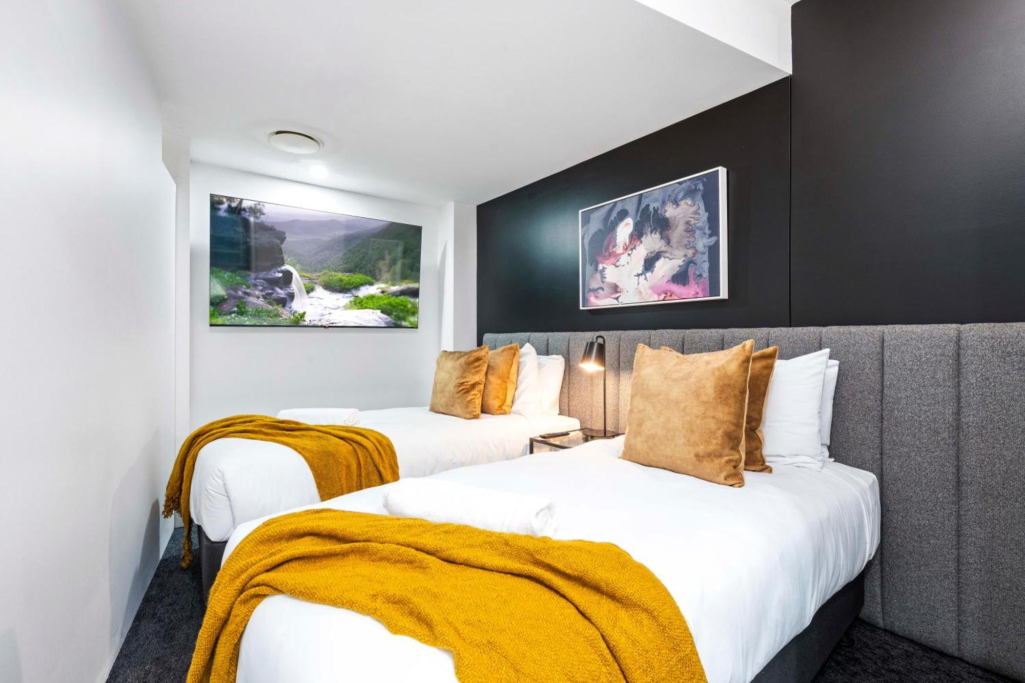 Q Tower At Surfers Paradise - Self Contained Apartments Gold Coast Exterior photo
