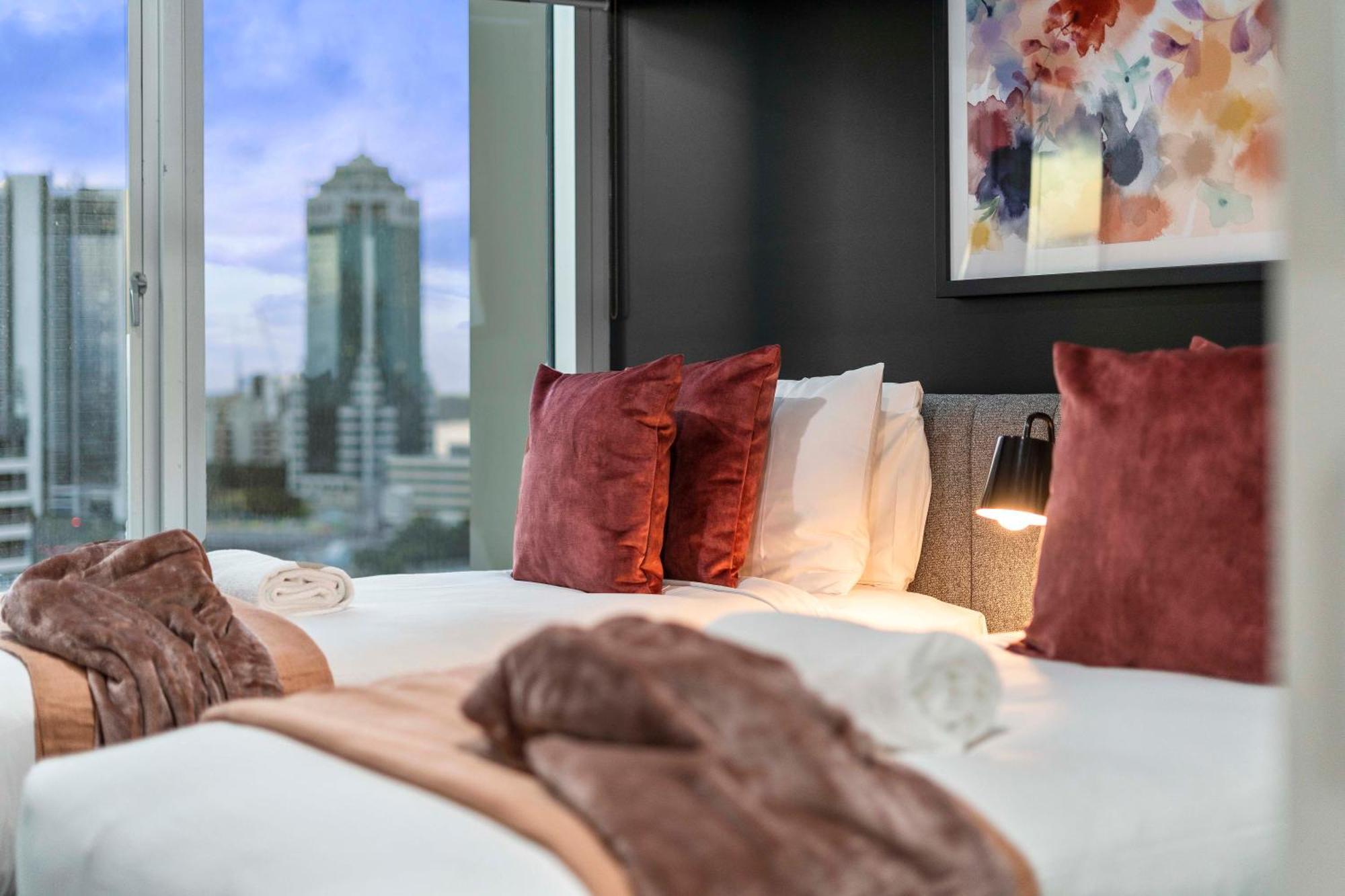 Q Tower At Surfers Paradise - Self Contained Apartments Gold Coast Exterior photo