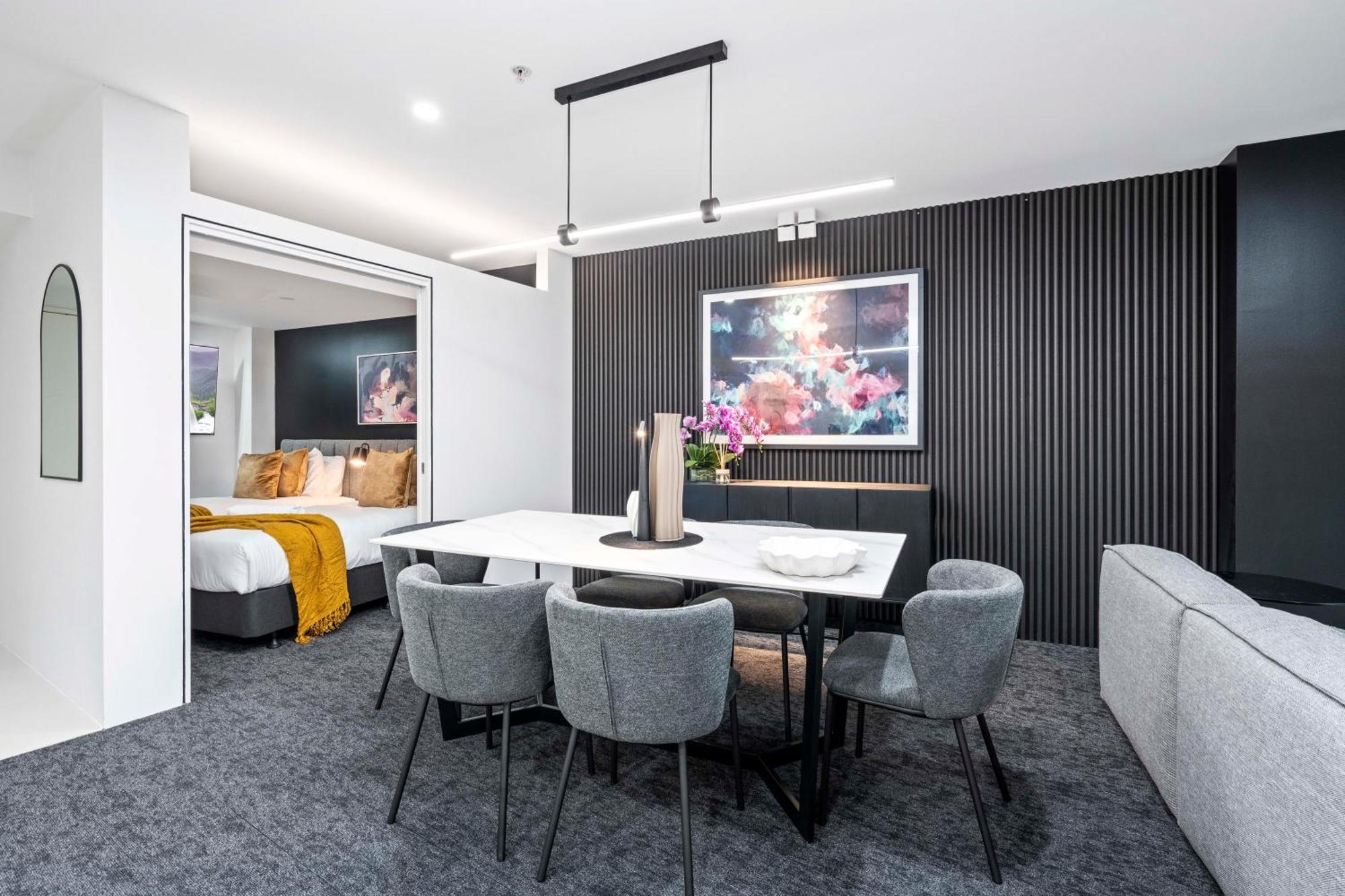 Q Tower At Surfers Paradise - Self Contained Apartments Gold Coast Exterior photo