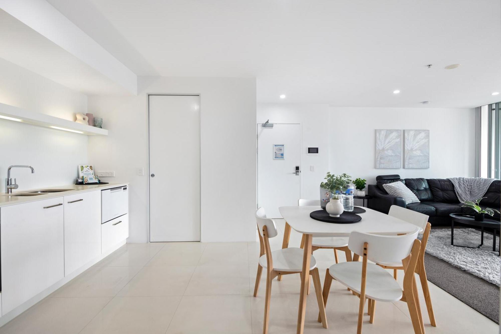 Q Tower At Surfers Paradise - Self Contained Apartments Gold Coast Exterior photo