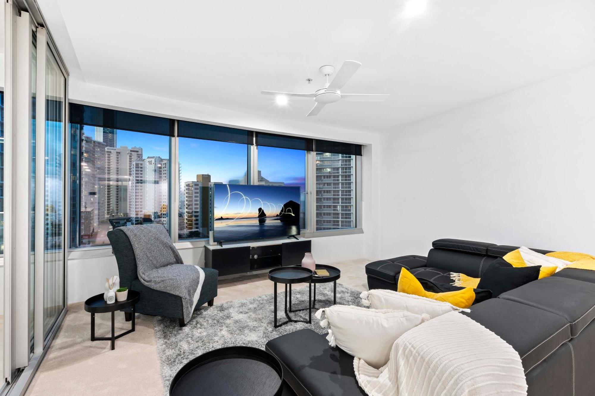 Q Tower At Surfers Paradise - Self Contained Apartments Gold Coast Exterior photo